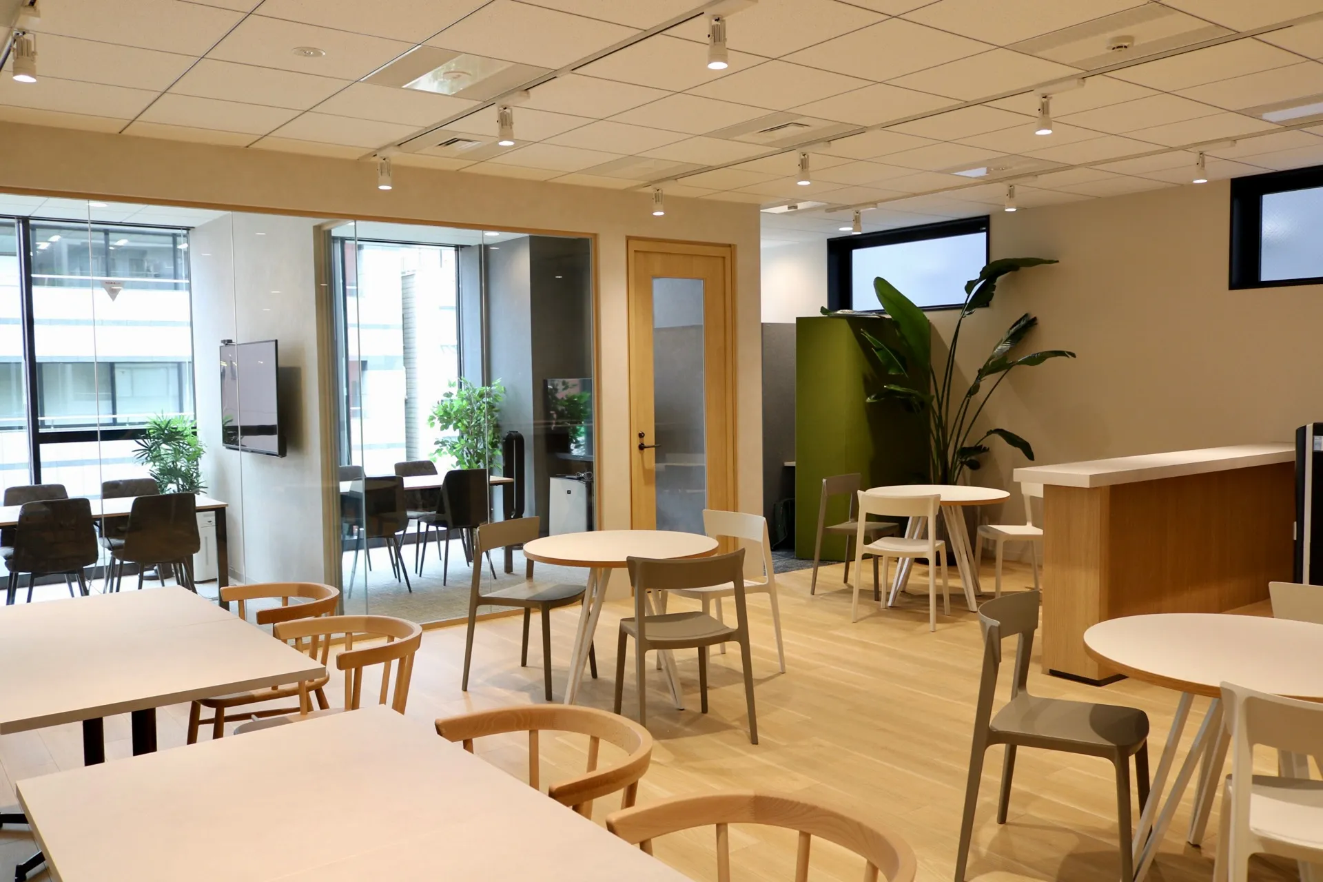 tokyo_office2